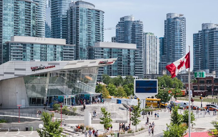 Article Image for How Canadian Cities Are Rethinking Waste Management Infrastructure