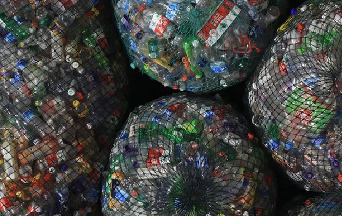 Article Image for How Plastic Recycling Supports a Circular Economy